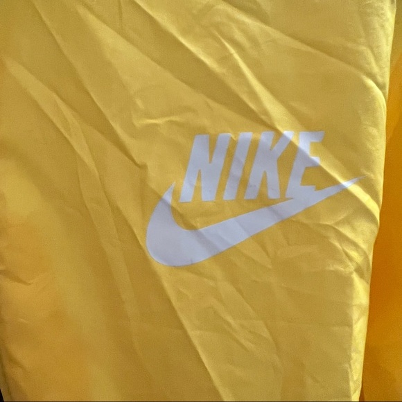 Nike swoosh half zipper windbreaker (yellow) - Picture 5 of 5